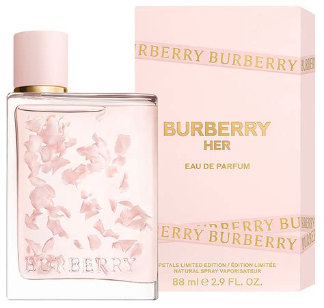 burberry her kruidvat|Burberry Her petals.